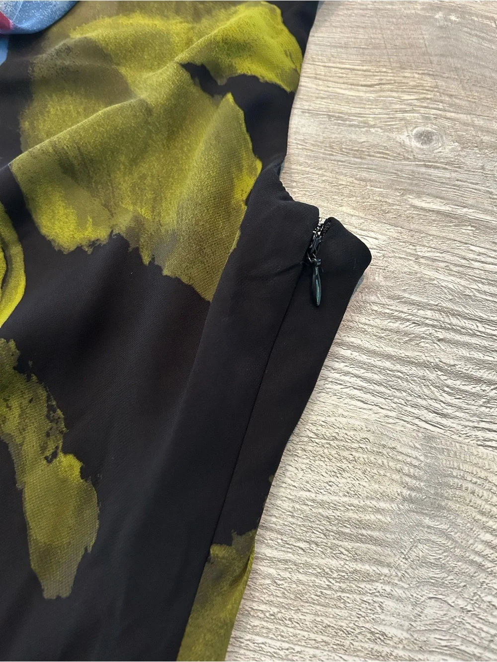 NEW! Abercrombie & Fitch One-Shoulder Draped Chiffon Floral Cowl Neck LP
